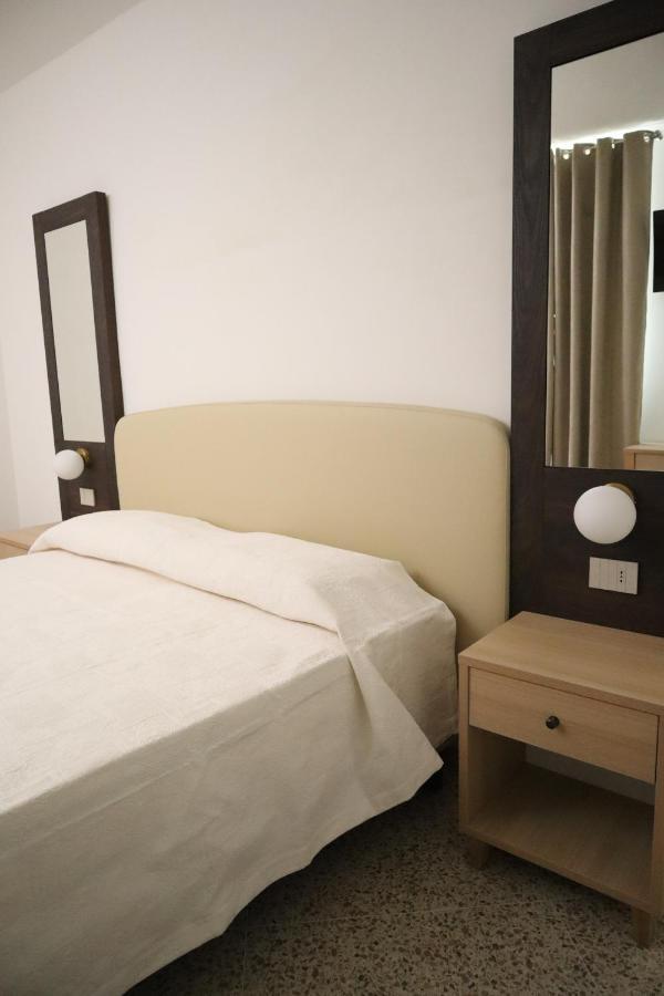 Casa Dalmazia Hotel Ceglie Messapica Ngoại thất bức ảnh