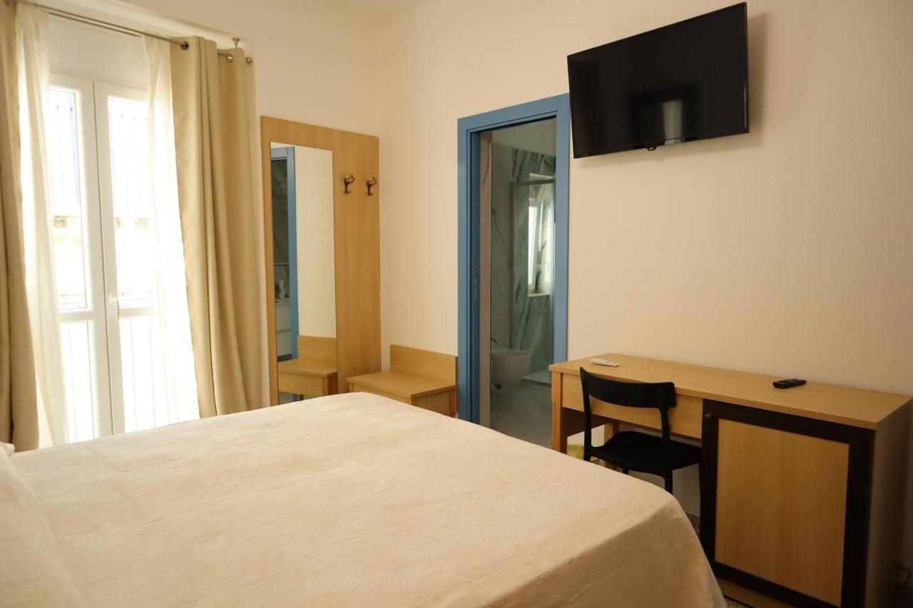 Casa Dalmazia Hotel Ceglie Messapica Ngoại thất bức ảnh